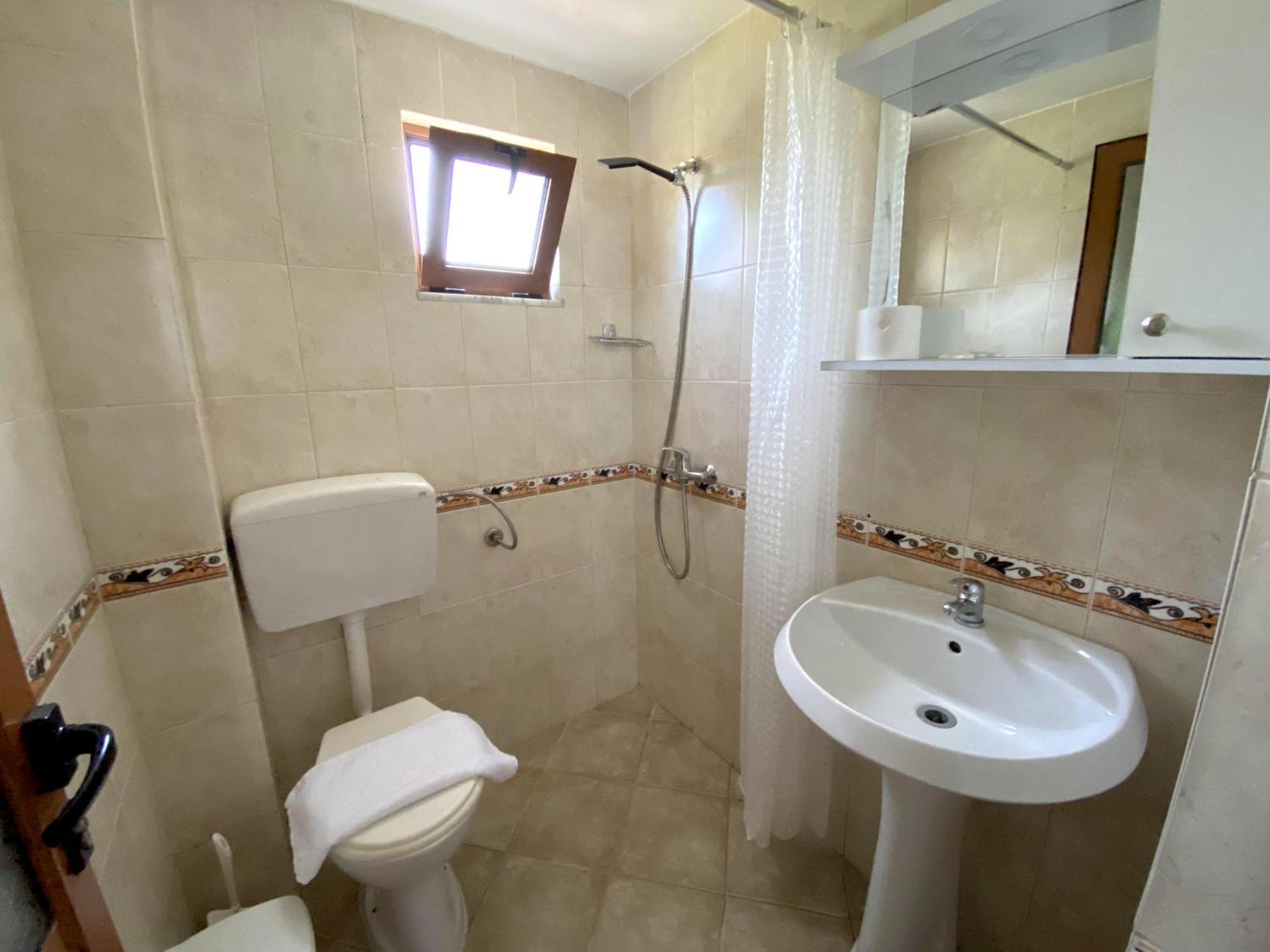 Flutura Apartments Vlorë Eksteriør billede