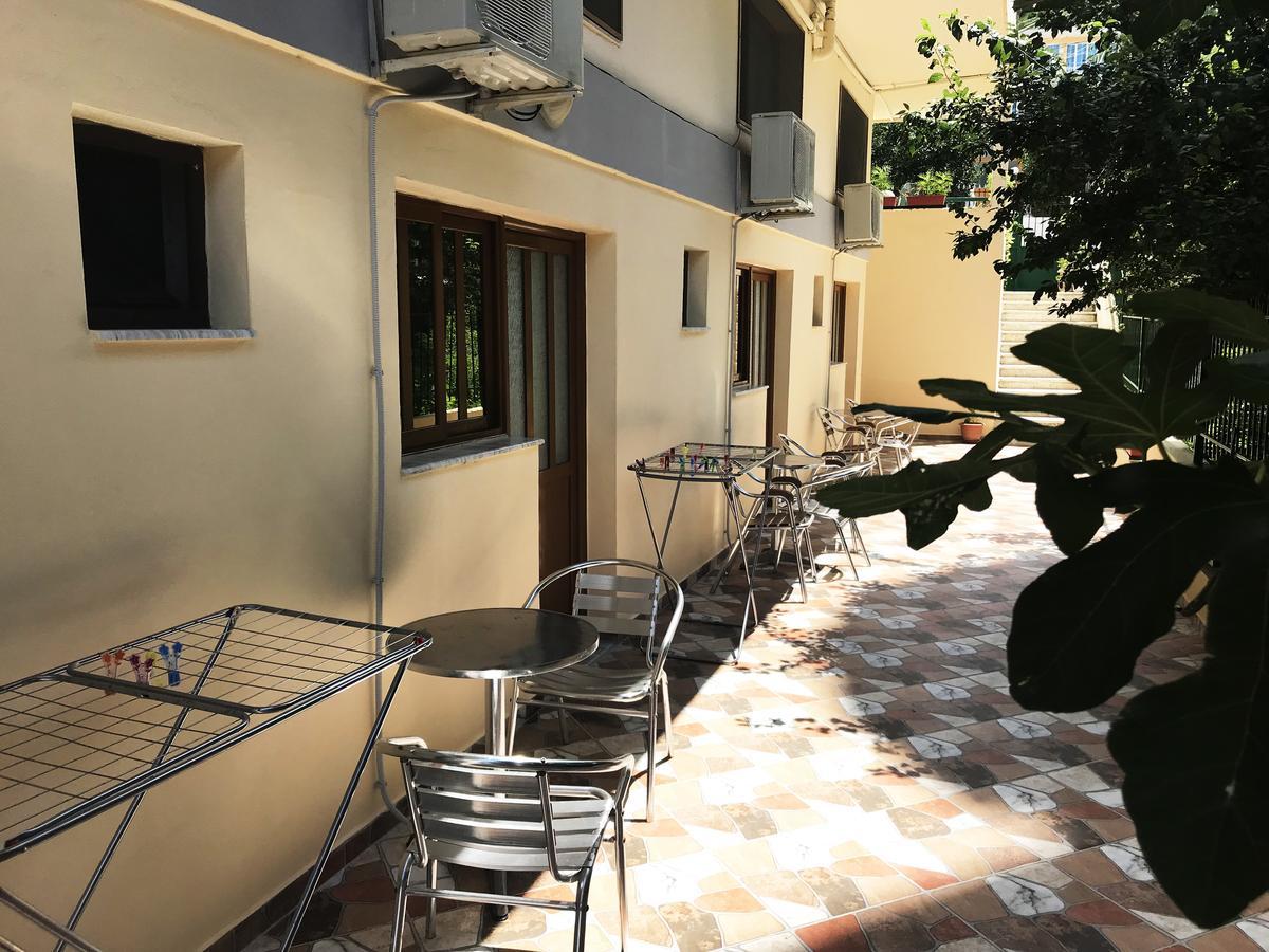 Flutura Apartments Vlorë Eksteriør billede